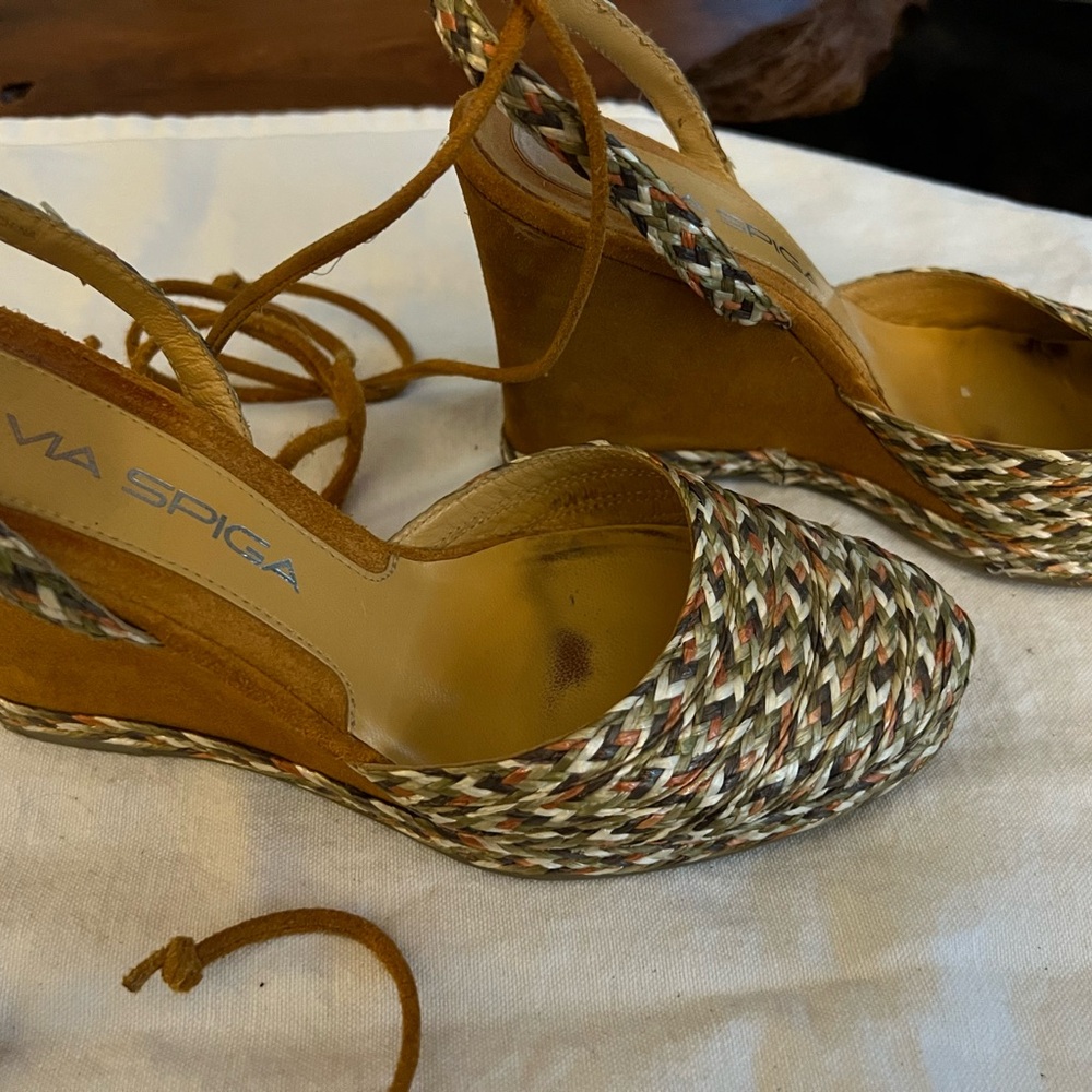 Via Spiga Orange and Olive Green Wrapped Wedge Sandals with Elegant Ankle Straps